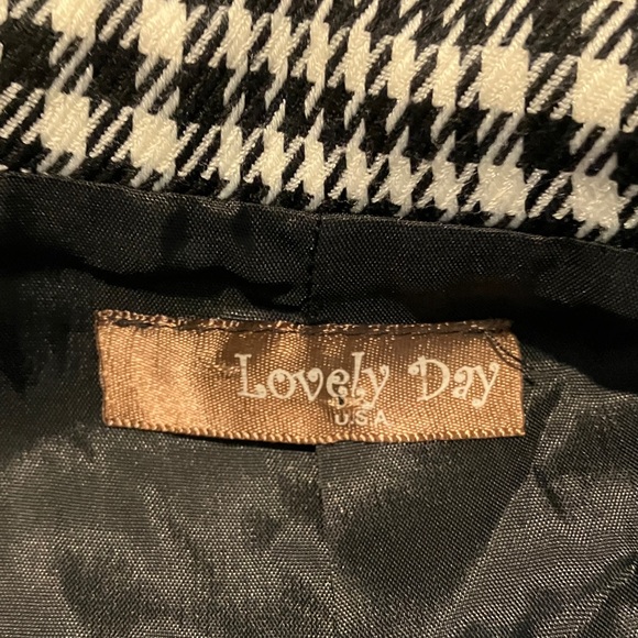 Lovely Day Monochrome Houndstooth Blazer - Picture 2 of 7
